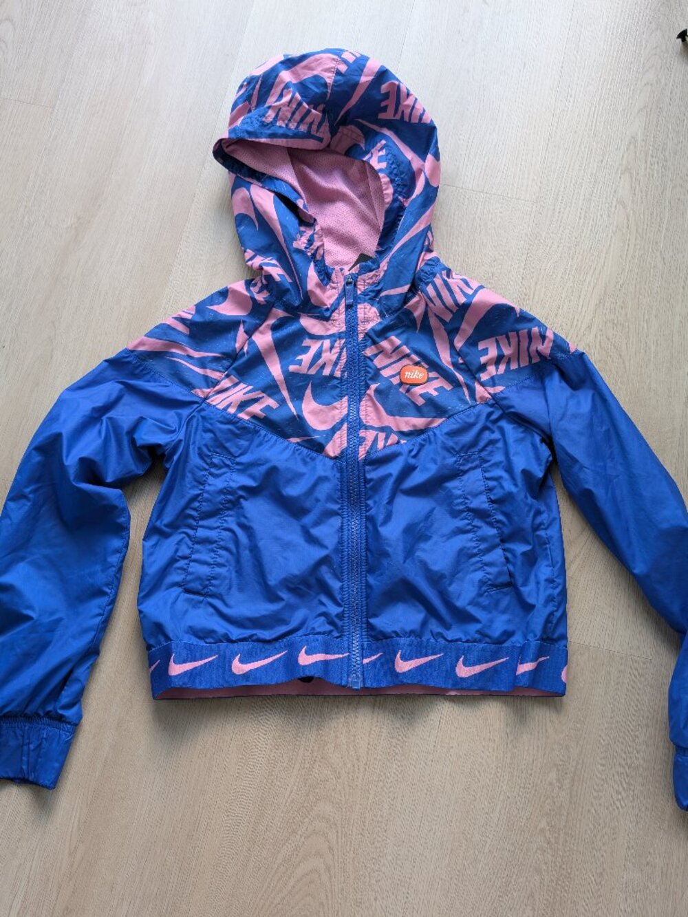 Nike Girls Hooded Sportswear Windbreaker Zip Jacket M EUC Blue Pink Outdoor
